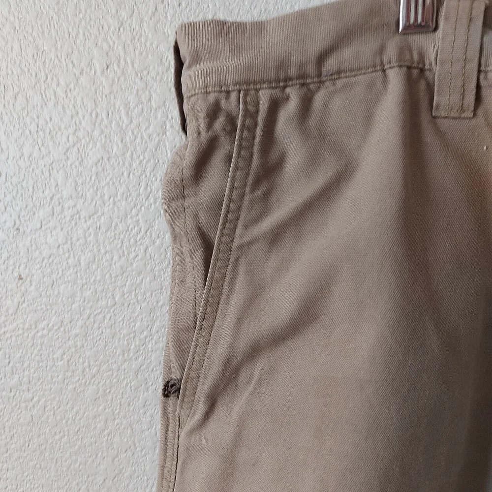 *Columbia Sportswear Men's Khaki Tan Flat Front Outdoor Walking Shorts Size 38
